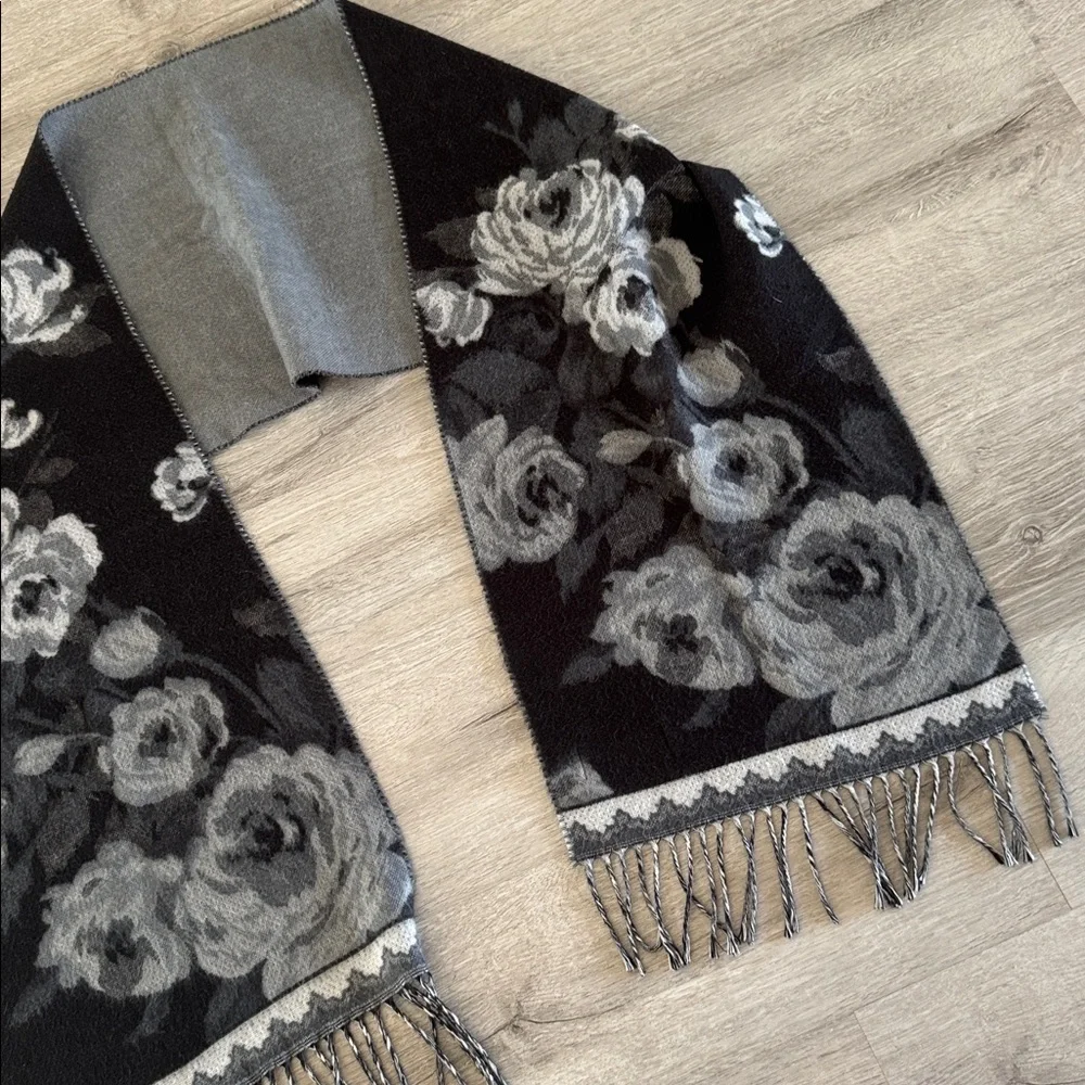Preston & York Scarf Floral Design Scarf 12x62 Women's Fringed Black Gray Soft